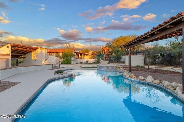 2940 E East Camino Juan Paisano # 1, Tucson, AZ 85718