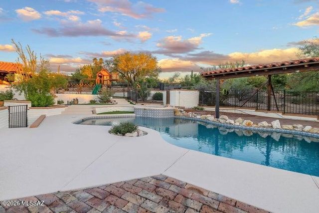 2940 E East Camino Juan Paisano # 1, Tucson, AZ 85718