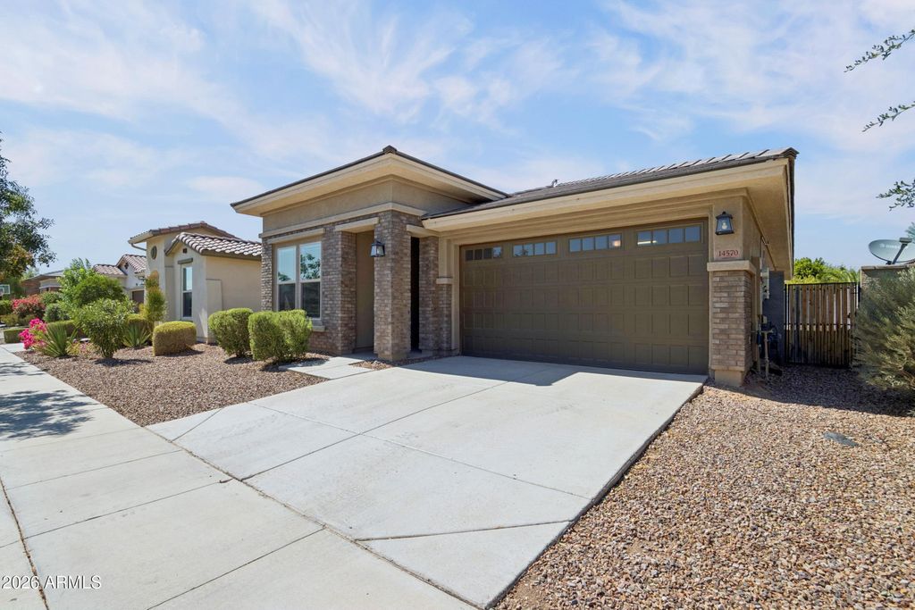 14570 W ASTER Drive, Surprise, AZ 85379 — photo 3