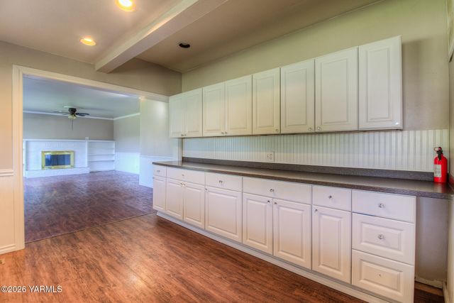 270 Cheyne Rd, Zillah, WA 98953