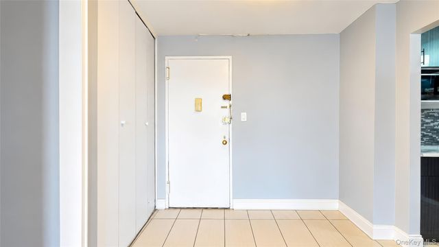 85-15 Main Street 10G, Briarwood, NY 11435