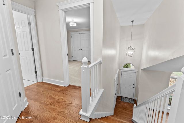 506 Evergreen Place Ct, Louisville, KY 40223