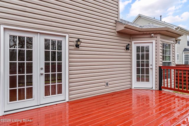 506 Evergreen Place Ct, Louisville, KY 40223