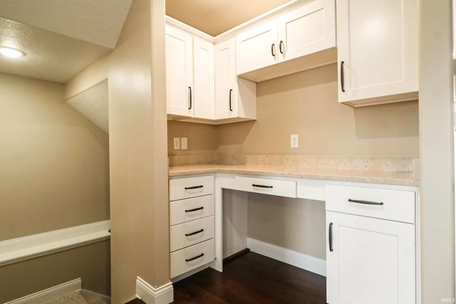 1606 North Shore Drive, Rochester, IN 46975