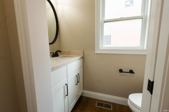 1606 North Shore Drive, Rochester, IN 46975
