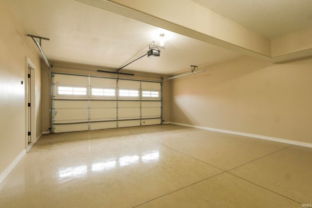 1606 North Shore Drive, Rochester, IN 46975