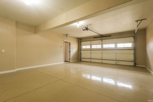 1606 North Shore Drive, Rochester, IN 46975