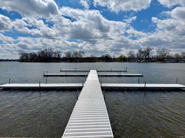 1606 North Shore Drive, Rochester, IN 46975