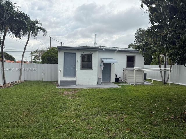 5940 SW 2nd Street, Miami, FL 33144