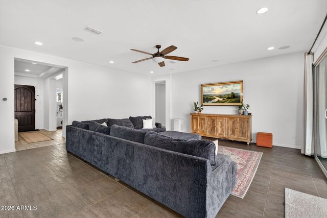 10726 E SANGER Avenue, Mesa, AZ 85212