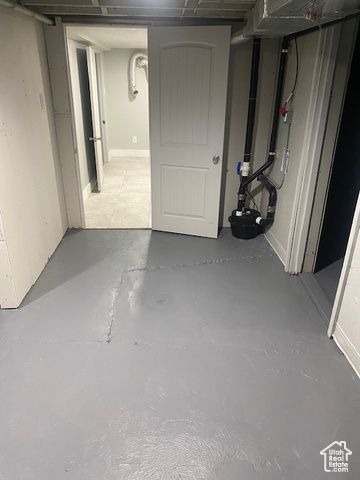 63 N 1440 E, Springville, UT 84663