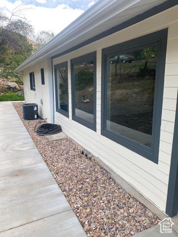 63 N 1440 E, Springville, UT 84663