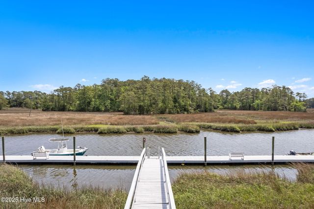 6471 Rolling Run, Southport, NC 28461