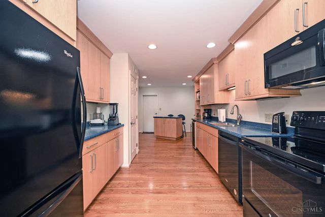 681 Totten Way, Cincinnati, OH 45226