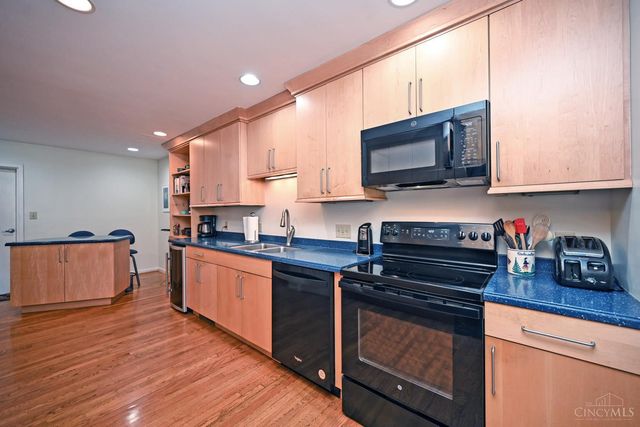 681 Totten Way, Cincinnati, OH 45226