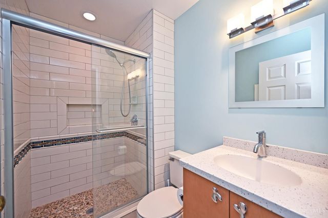 681 Totten Way, Cincinnati, OH 45226