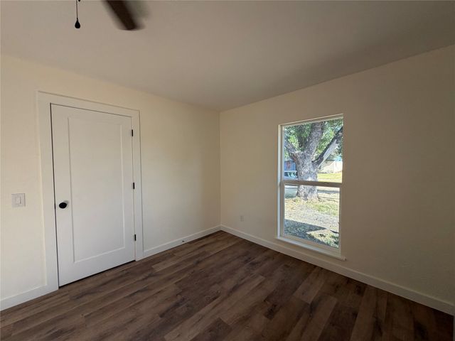 4033 Morgan Drive, Mesquite, TX 75150