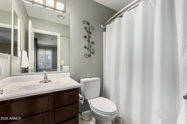 1014 E Milada Drive, Phoenix, AZ 85042