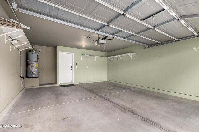 1014 E Milada Drive, Phoenix, AZ 85042