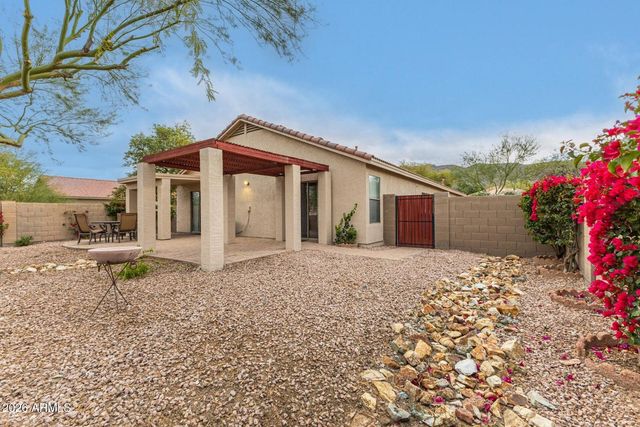 1014 E Milada Drive, Phoenix, AZ 85042