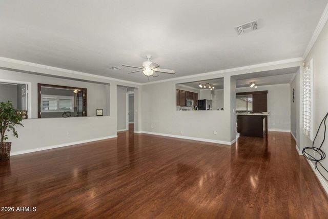 1014 E Milada Drive, Phoenix, AZ 85042