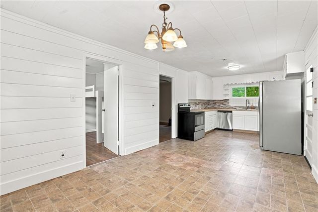 918 Sims Harris Road, Lula, GA 30554