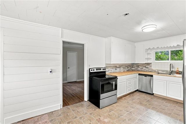 918 Sims Harris Road, Lula, GA 30554