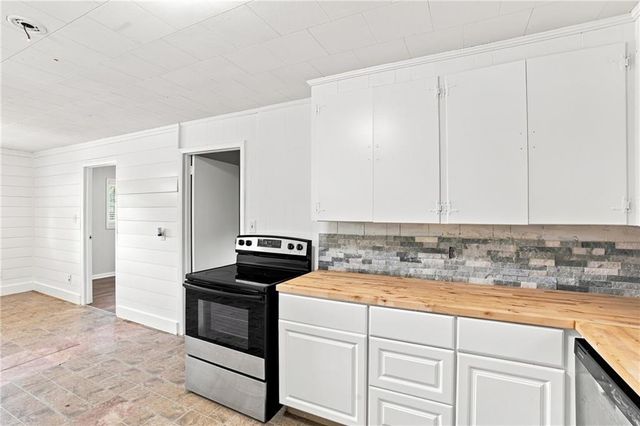 918 Sims Harris Road, Lula, GA 30554