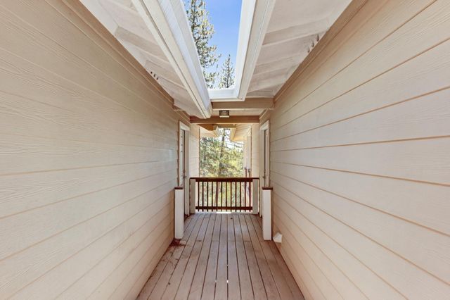 15502 E Meadowlark Ln, Sutter Creek, CA 95685