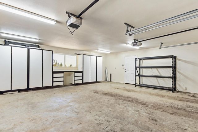 15502 E Meadowlark Ln, Sutter Creek, CA 95685
