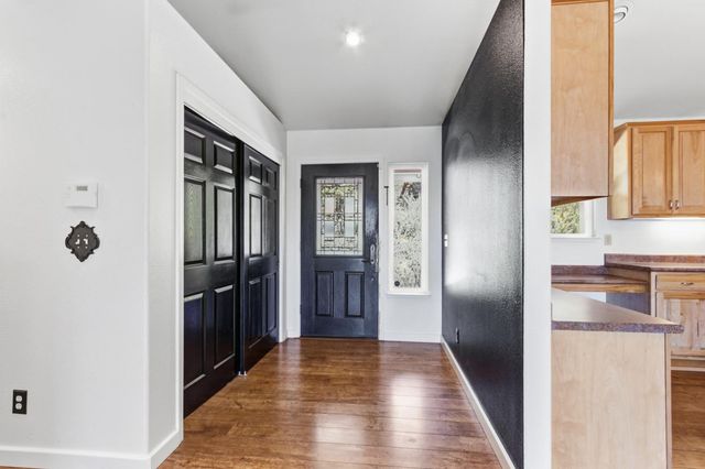 15502 E Meadowlark Ln, Sutter Creek, CA 95685