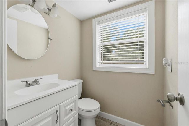 660 AVENUE N SE, Winter Haven, FL 33880