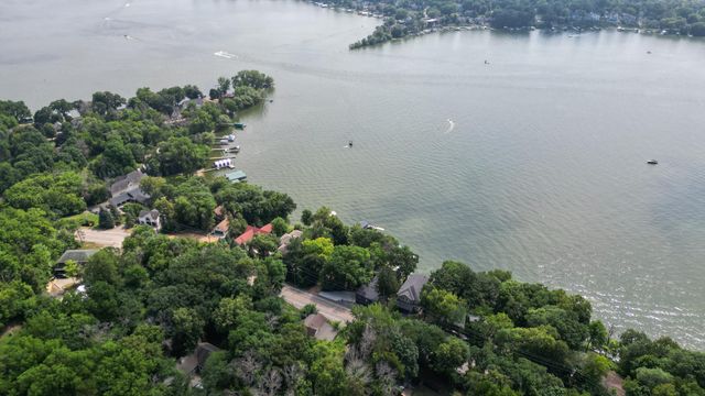 4736 N Shore Drive, Orono, MN 55364
