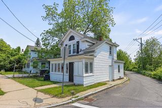 158-160 2nd St, Pittsfield, MA 01201