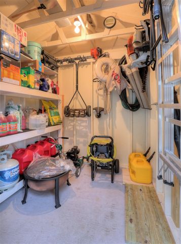 13760 Lakeshore Drive, Grand Haven, MI 49417