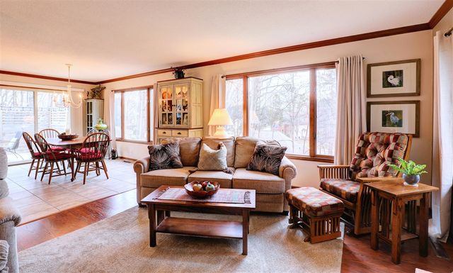 13760 Lakeshore Drive, Grand Haven, MI 49417