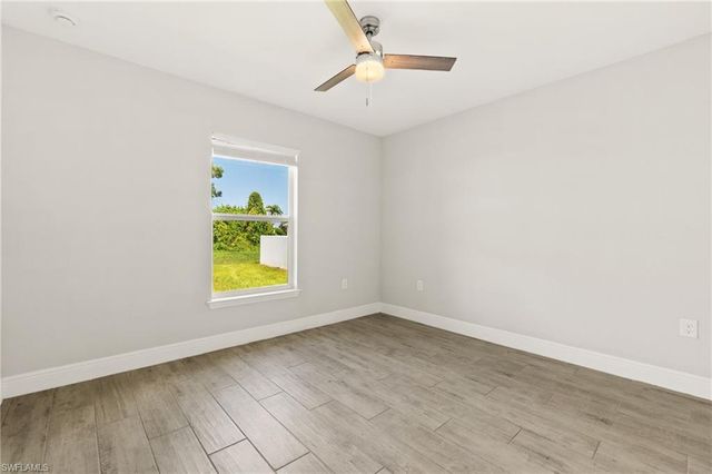 2422 NW 21st, Cape Coral, FL 33993
