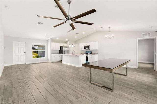 2422 NW 21st, Cape Coral, FL 33993