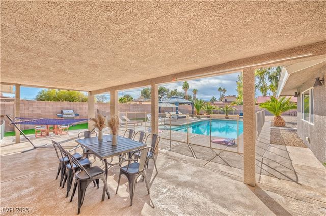 7171 Hinson Street, Las Vegas, NV 89118