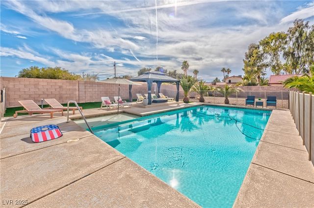 7171 Hinson Street, Las Vegas, NV 89118