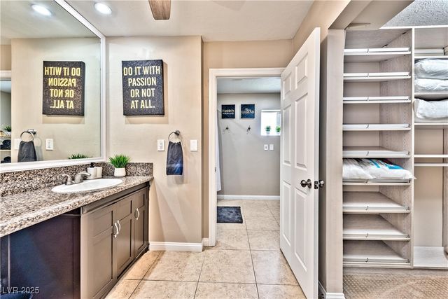 7171 Hinson Street, Las Vegas, NV 89118