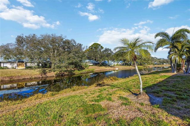 138 BRAEMAR AVENUE, Venice, FL 34293