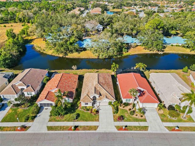 138 BRAEMAR AVENUE, Venice, FL 34293