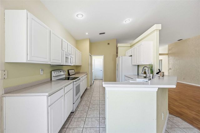 138 BRAEMAR AVENUE, Venice, FL 34293