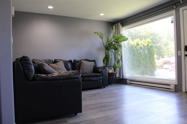 1415 Cherry St, Oroville, WA 98844