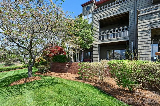 9041 J M Keynes Drive 1, Charlotte, NC 28262