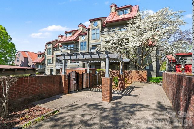 9041 J M Keynes Drive 1, Charlotte, NC 28262