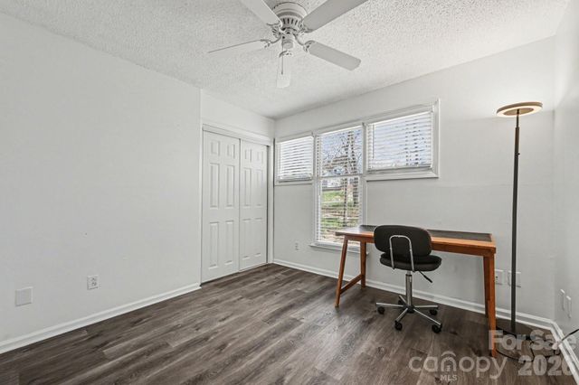 9041 J M Keynes Drive 1, Charlotte, NC 28262