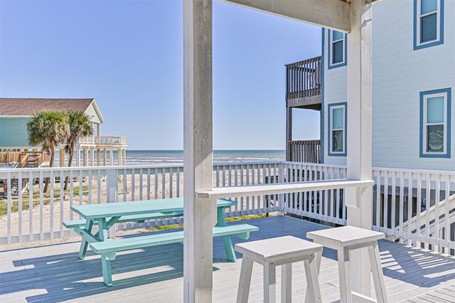 4413 Tampico Way, Galveston, TX 77554