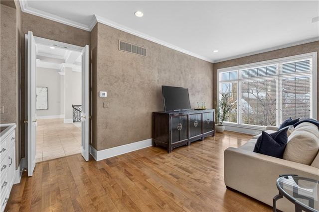 2108 W 115th Street, Leawood, KS 66211